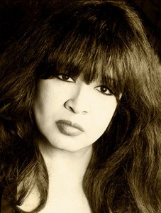 2016 06 21 Ronnie Spector main